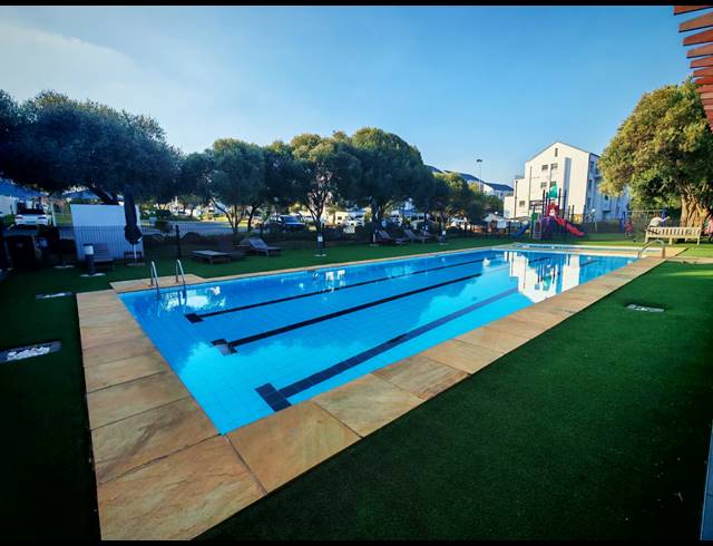 2 BEDROOM APARTMENT TO LET IN GREENSTONE HILL